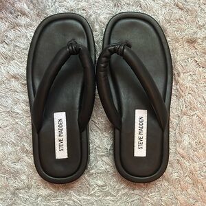 Black Steve Madden Sandals